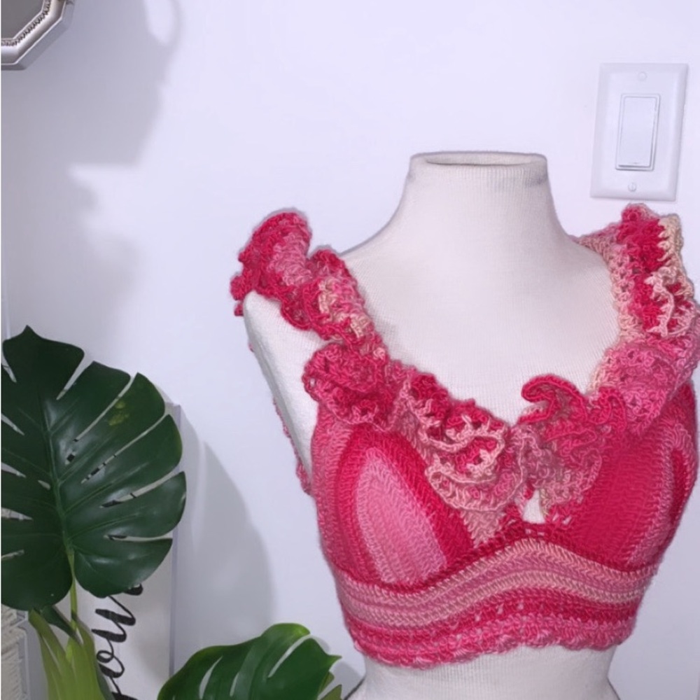 🌸Flower Child Crop Top 🌸